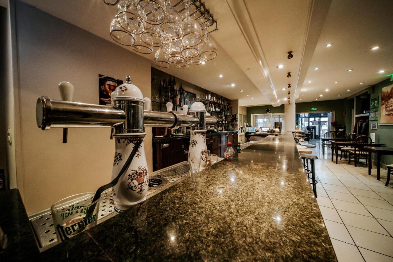 Hotel Le Tivoli Vic-en-Bigorre Экстерьер фото