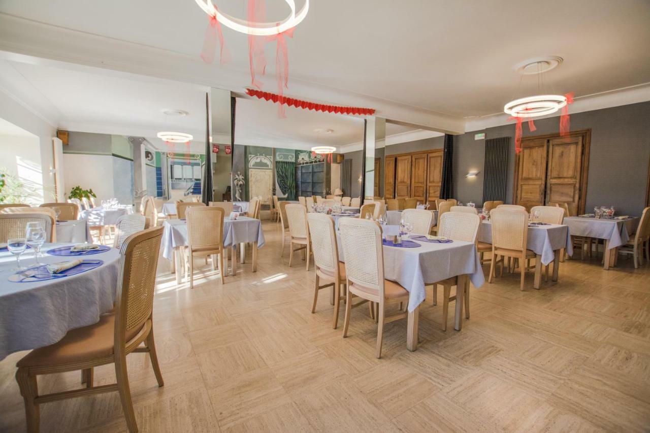 Hotel Le Tivoli Vic-en-Bigorre Экстерьер фото